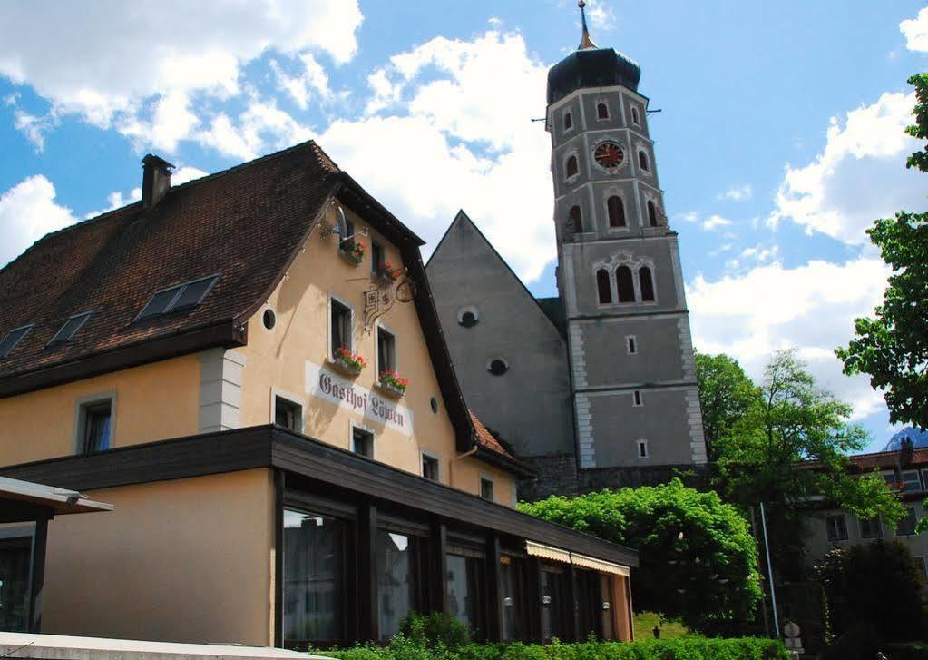 Hotel Lowen Bludenz Exterior foto